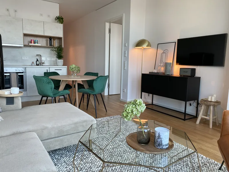 Furnished Apartment with Gym, Concierge & Inclusive of Utilities — photo 1